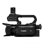 Videocámara profesional Canon XA60, compacta y ligera, con sensor CMOS de 1/2.3" y zoom óptico de 20x. Graba en 4K UHD y Full HD, con estabilización de imagen óptica y electrónica, ideal para producciones documentales y periodísticas.