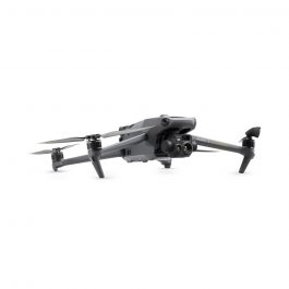 DJI Mavic 3 Enterprise Mavic 3T Básico: Dron profesional diseñado para misiones comerciales, que incluye una cámara térmica de alta resolución y un sensor visual avanzado. El Mavic 3T Básico es ideal para tareas de inspección, monitoreo y búsqueda, ofreciendo un vuelo estable y duradero. Con un diseño compacto y potente, proporciona las herramientas necesarias para realizar evaluaciones precisas en diversos entornos profesionales.